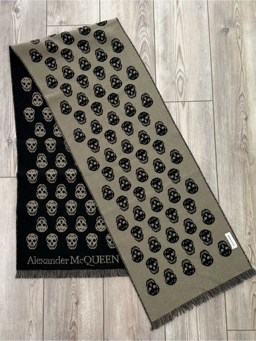 Alexander McQueen wool scarf